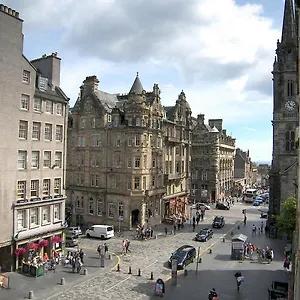Royal Mile, - 2 Bedroom Appartement
